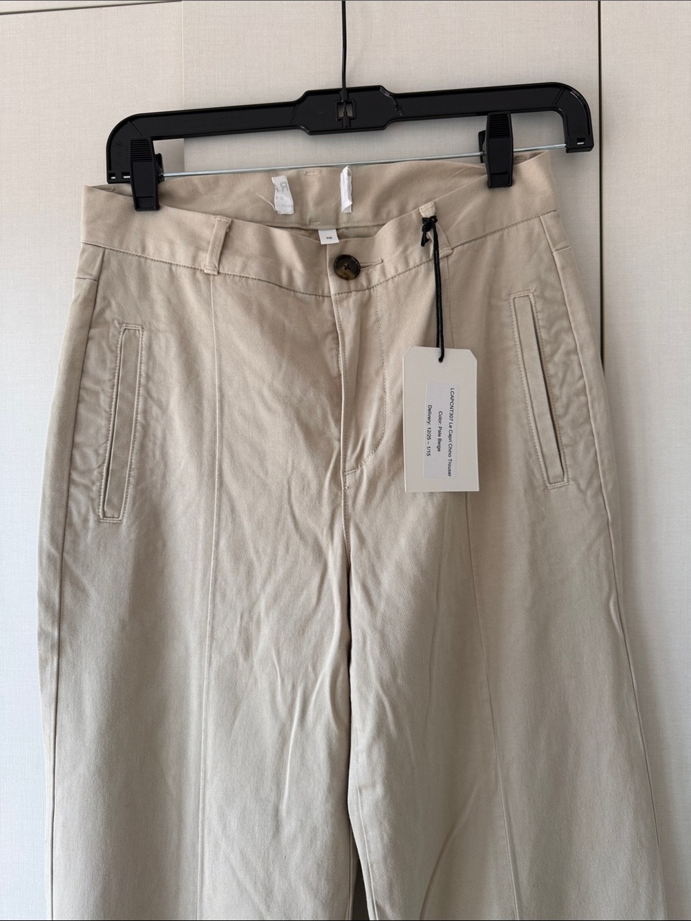 Frame Denim Beige High-Rise Trousers. Le Capri Chino Trouser. - Picture 2 of 4